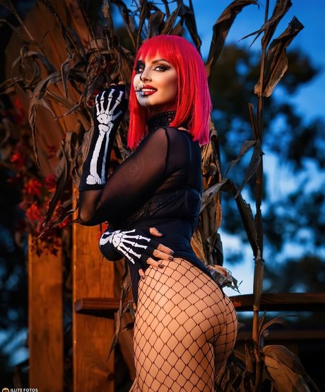 Nahá fotka uniklých OnlyFans od Danni Ellexo