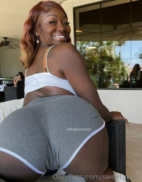 Sweetgirllei