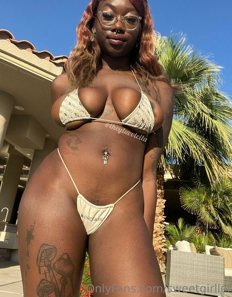 Sweetgirllei