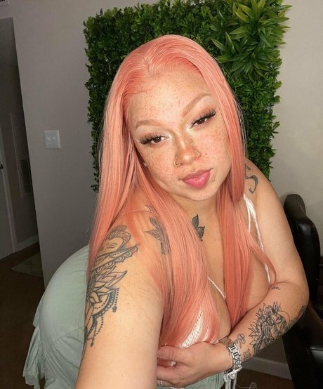Ahintofred  nude leaked OnlyFans photo
