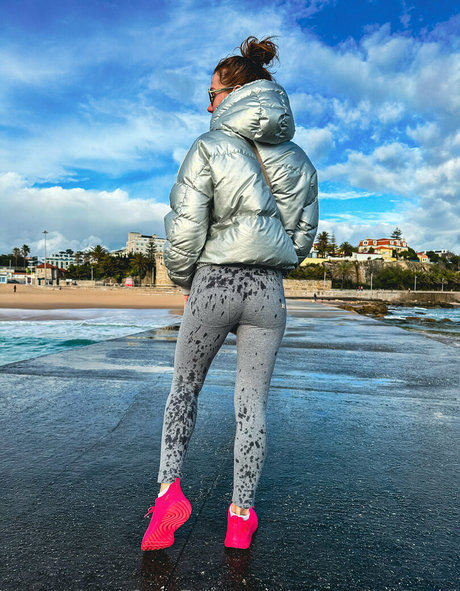 Mianaughtygirl