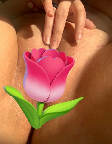 Nahá fotka uniklých OnlyFans od Shroompink