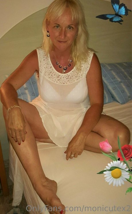 Nahá fotka uniklých OnlyFans od Monicutex2
