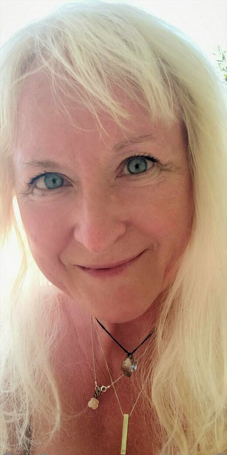 Nagie wyciekłe zdjęcie OnlyFans od Monicutex2