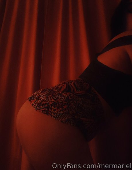 Nahá fotka uniklých OnlyFans od Mermariel
