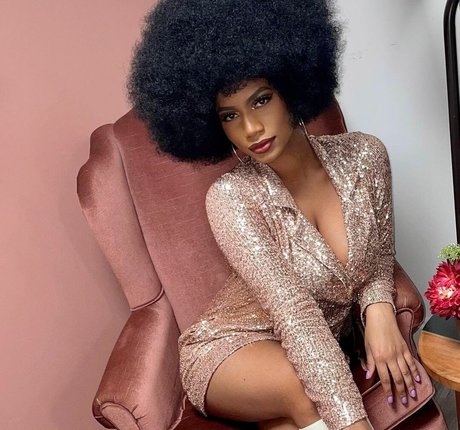 Taylor Rooks
