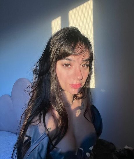 Nahá fotka uniklých OnlyFans od Caputile