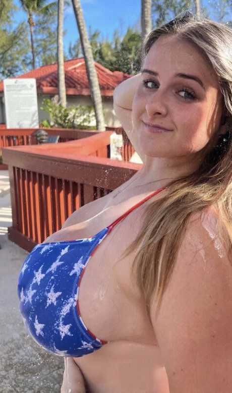 Nacktes geleaktes OnlyFans-Foto von Abby J