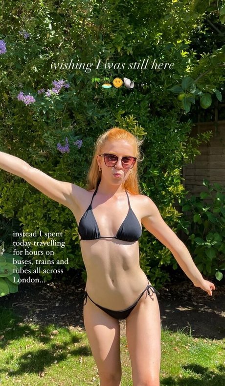 Nahá fotka uniklých OnlyFans od Rosyshimmer