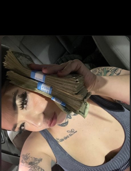 Naken läckt OnlyFans-bild av Liv 