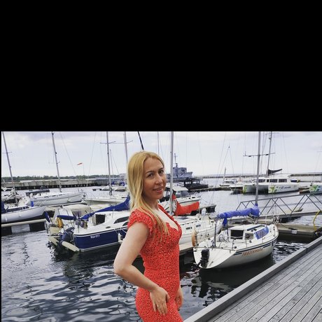 Naken läckt OnlyFans-bild av Laura
