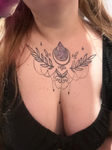 Nahá fotka uniklých OnlyFans od Nyxpriestess