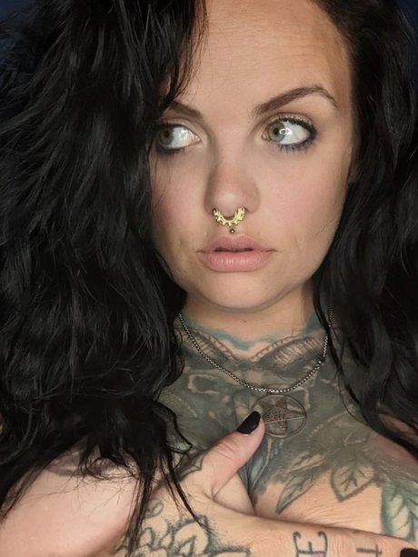 Обнаженная фотография утечки OnlyFans от Mistress Nyx Free