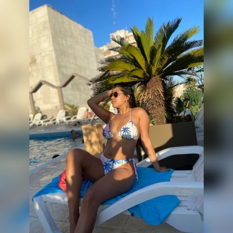 Nahá fotka uniklých OnlyFans od Noddii