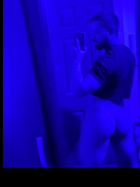 Nagie wyciekłe zdjęcie OnlyFans od 