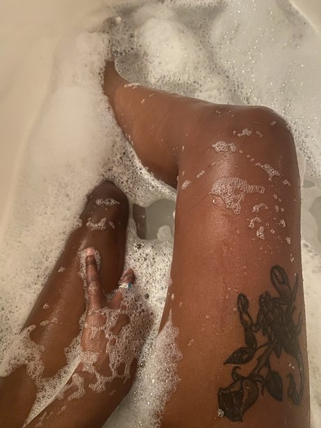 Naken läckt OnlyFans-bild av Sunnyd