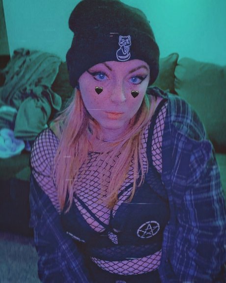 Nikki Ruckus Free