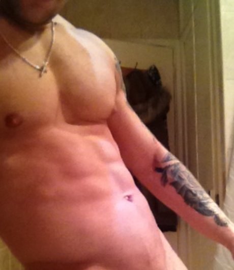 Naken lekkede OnlyFans-bilde av Pete