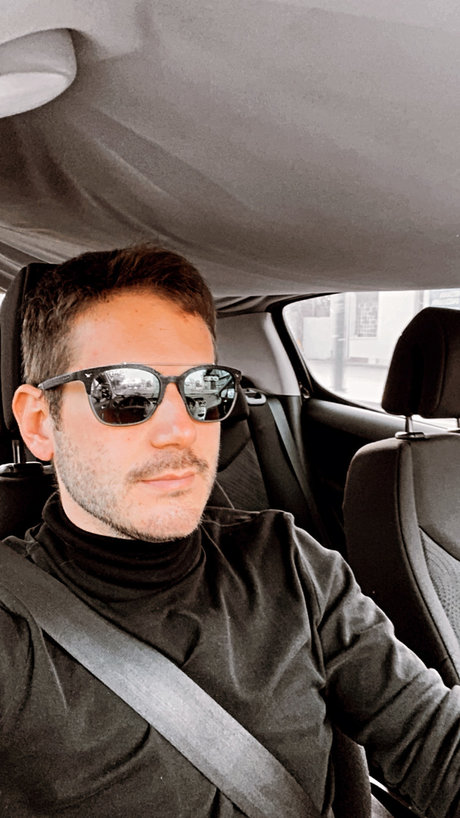Naken läckt OnlyFans-bild av Petros