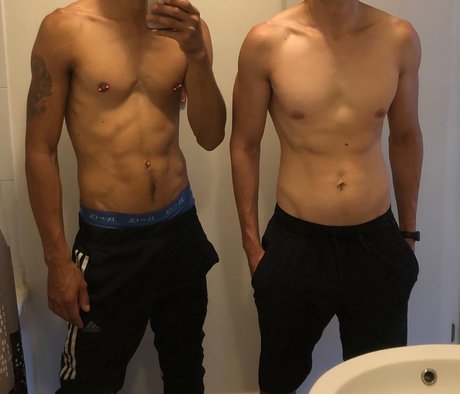 Nahá fotka uniklých OnlyFans od Colombiano