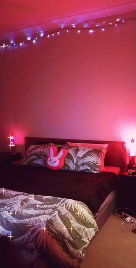 Naken läckt OnlyFans-bild av Peachy Baby