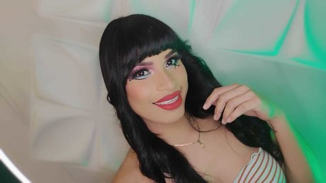 Nøgent lækket OnlyFans-billede af Cleo Patra