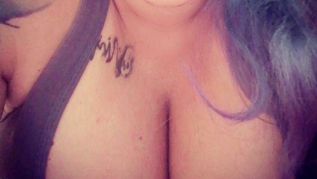 Naken läckt OnlyFans-bild av Pari Lovely Fairy 