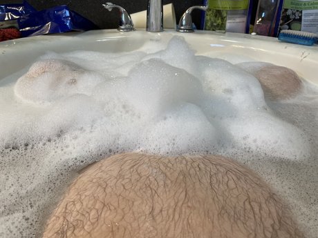 Nøgent lækket OnlyFans-billede af Bubblemikey
