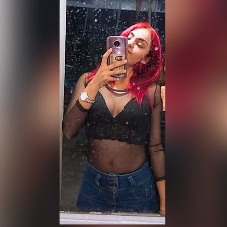 Scarlet Red 