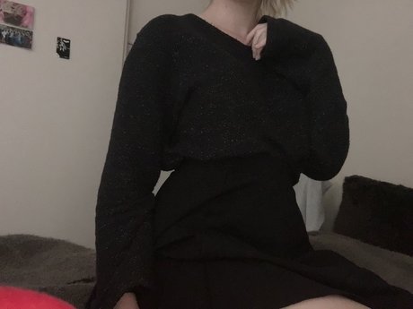 Naken läckt OnlyFans-bild av Owl