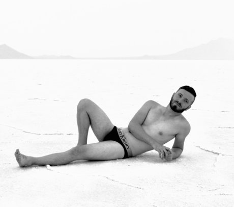 Обнаженная фотография утечки OnlyFans от Justin Lambert