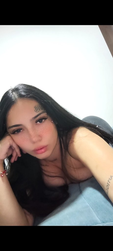 Alaston vuotanut OnlyFans-kuva Ornella Mesina Bb 