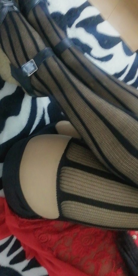 Foto nua vazada do OnlyFans de Orianna Domenecchi