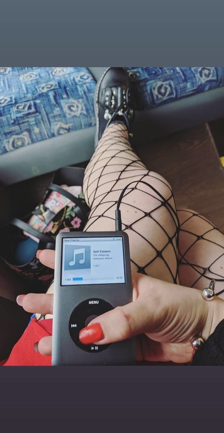Naken läckt OnlyFans-bild av Opal Babygirl