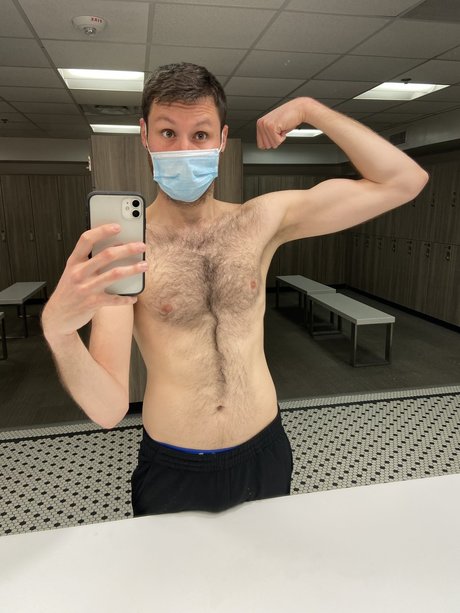 Naken läckt OnlyFans-bild av Brandoncootter