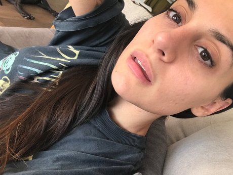 Naken läckt OnlyFans-bild av Flo 