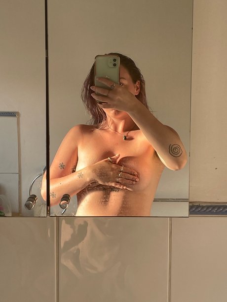 Foto nua vazada do OnlyFans de Ria