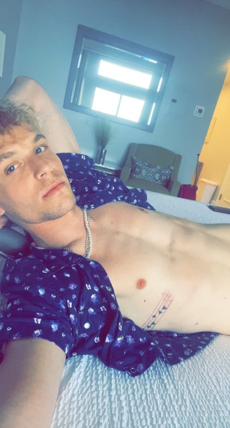 Nahá fotka uniklých OnlyFans od Alex 
