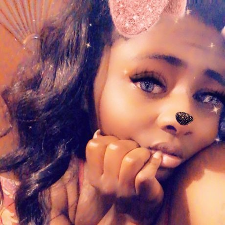 Alaston vuotanut OnlyFans-kuva Tiffany Brown