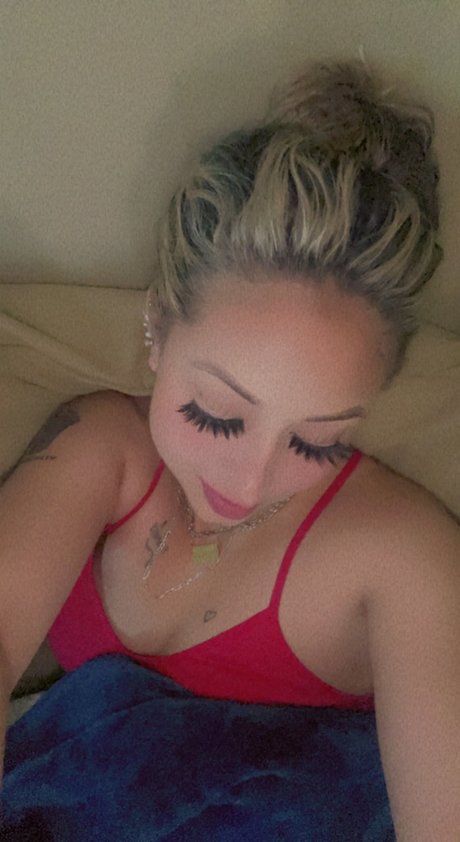 Alaston vuotanut OnlyFans-kuva Precious
