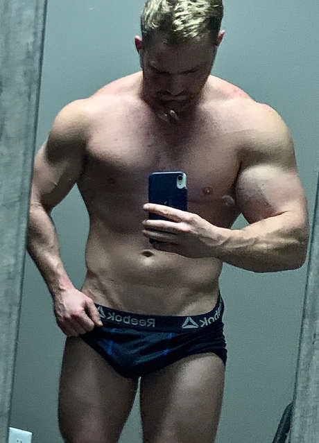 Foto nua vazada do OnlyFans de Tyler