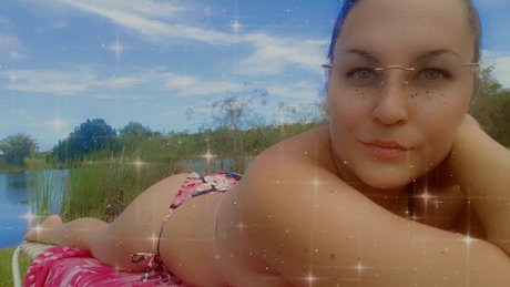 Nøgent lækket OnlyFans-billede af Kourtnie