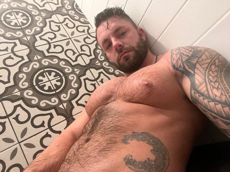 Photo nue de fuite OnlyFans de Him And His