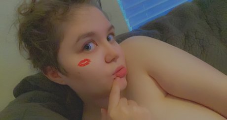 Naken läckt OnlyFans-bild av Pizza Brat