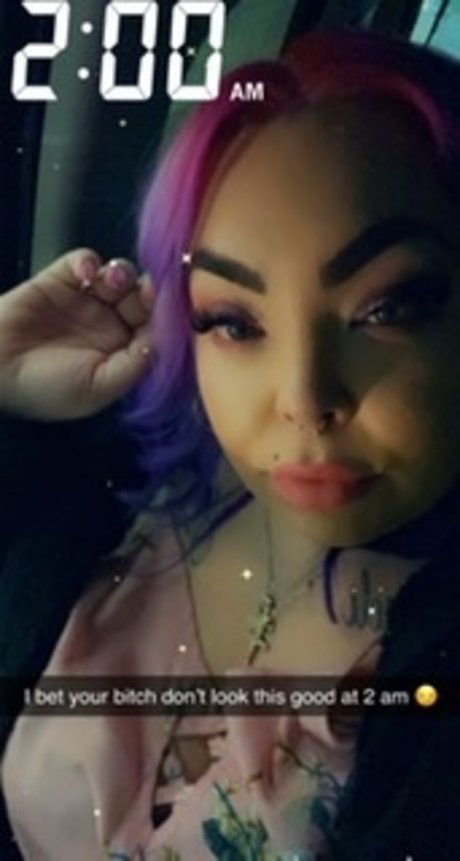 Alaston vuotanut OnlyFans-kuva Pinkie