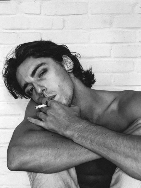 Naken läckt OnlyFans-bild av Floris Barrett