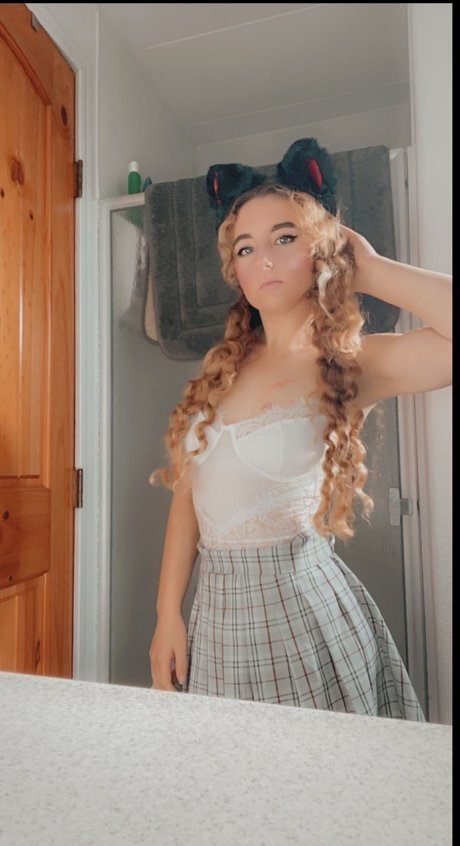 Photo nue de fuite OnlyFans de Sati