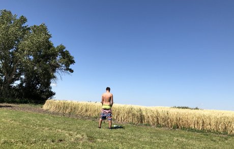 Nacktes geleaktes OnlyFans-Foto von Pflanzdaddy