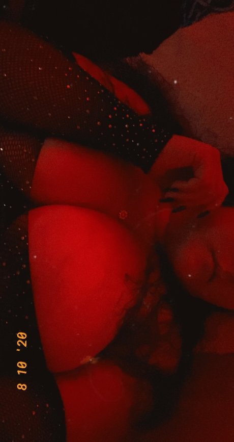 Naakte gelekte OnlyFans-foto van 