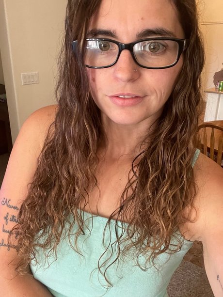 Foto nua vazada do OnlyFans de Sera